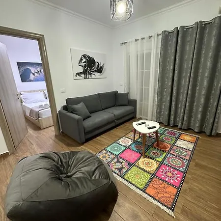 Apartment Luka In Sarandë
