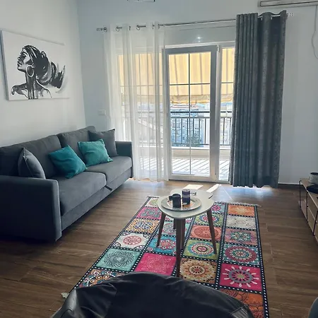 Luka In Apartment Sarandë